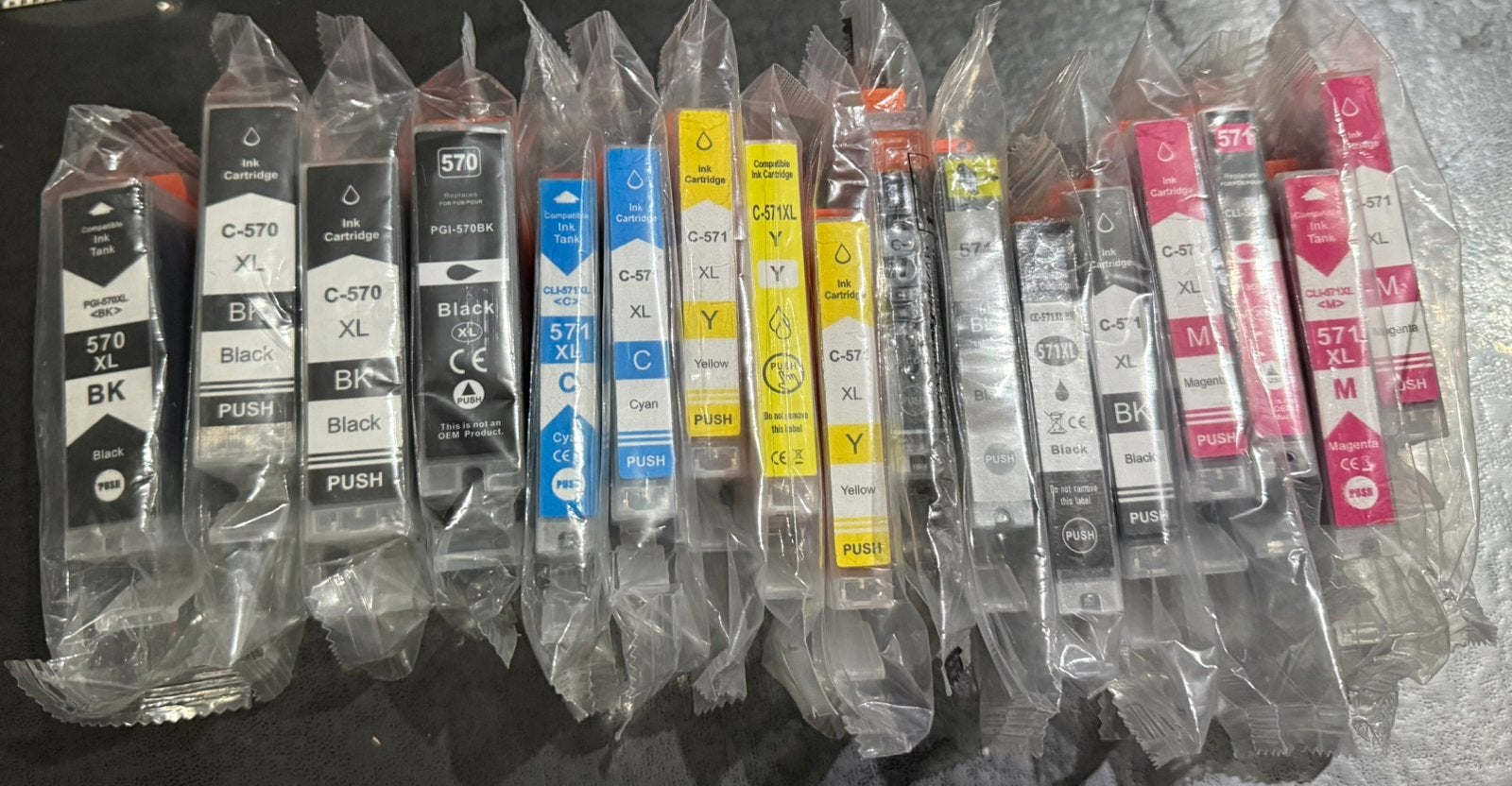 Lot de 17 cartouches d'encre compatibles Canon 570XL / 571XL, Enlèvement ou Envoi, Neuf