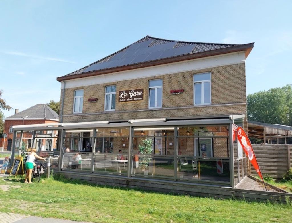 Overname horecazaak “La Gare” – Topligging in Gistel, Enlèvement ou Envoi