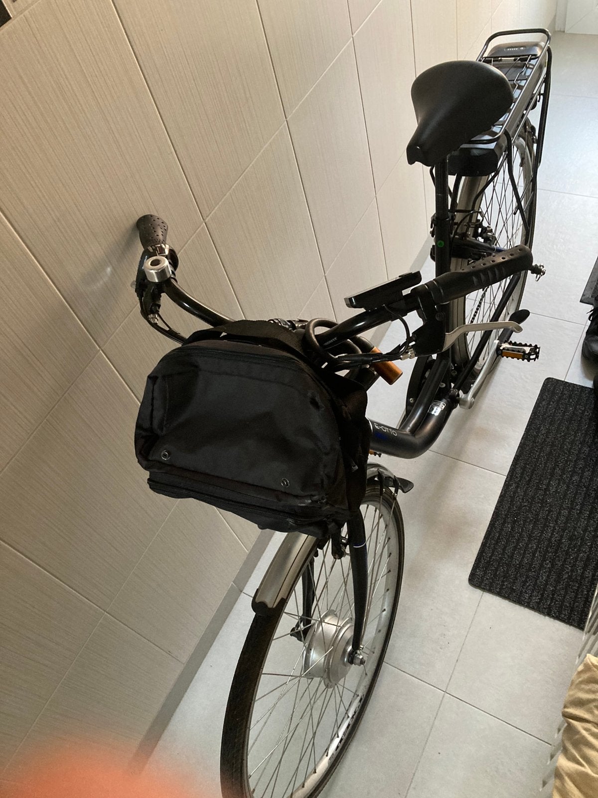 Vélo électrique état neuf, Fietsen en Brommers, Ophalen, Zo goed als nieuw