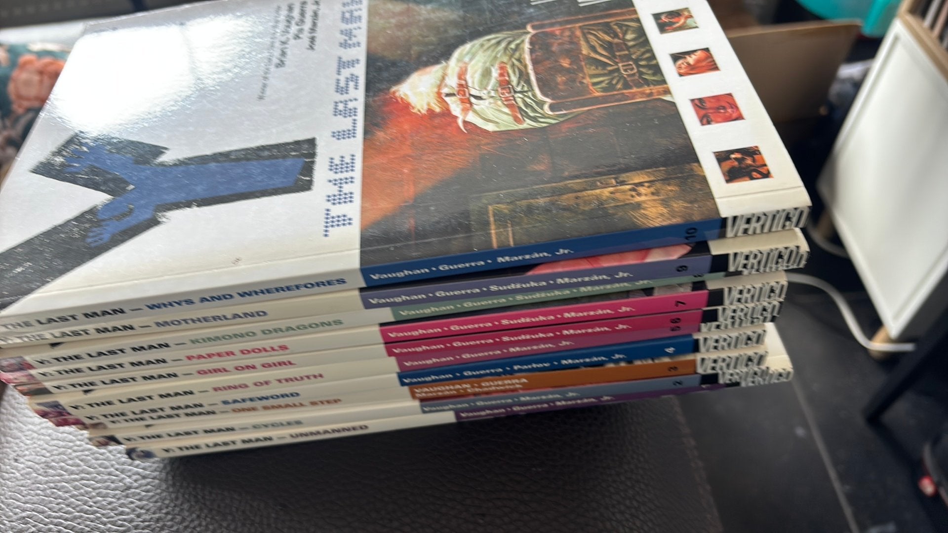 Y The Last Man 1-10 set, Boeken, Strips | Comics, Ophalen, Zo goed als nieuw