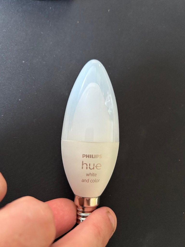 Ampoule Philips Hue white and color - E14, Philips, Comme neuf, Enlèvement, E14 (petit)
