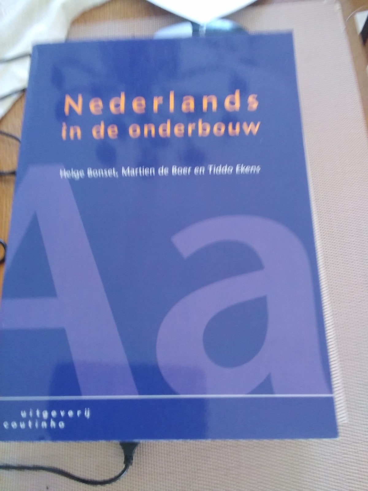 BOEK NEDERLANDS IN DE ONDERBOUW, Ophalen
