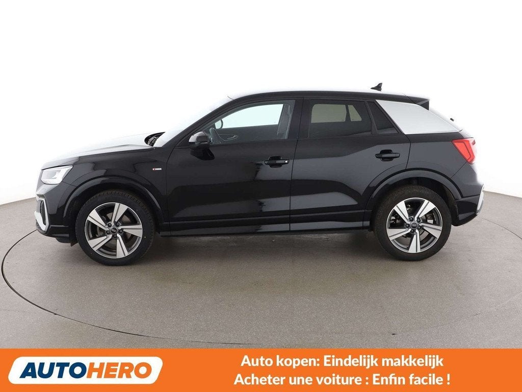 Audi Q2 30 TFSI S line (bj 2024), Voorwielaandrijving, Gebruikt, Zwart, Leder
