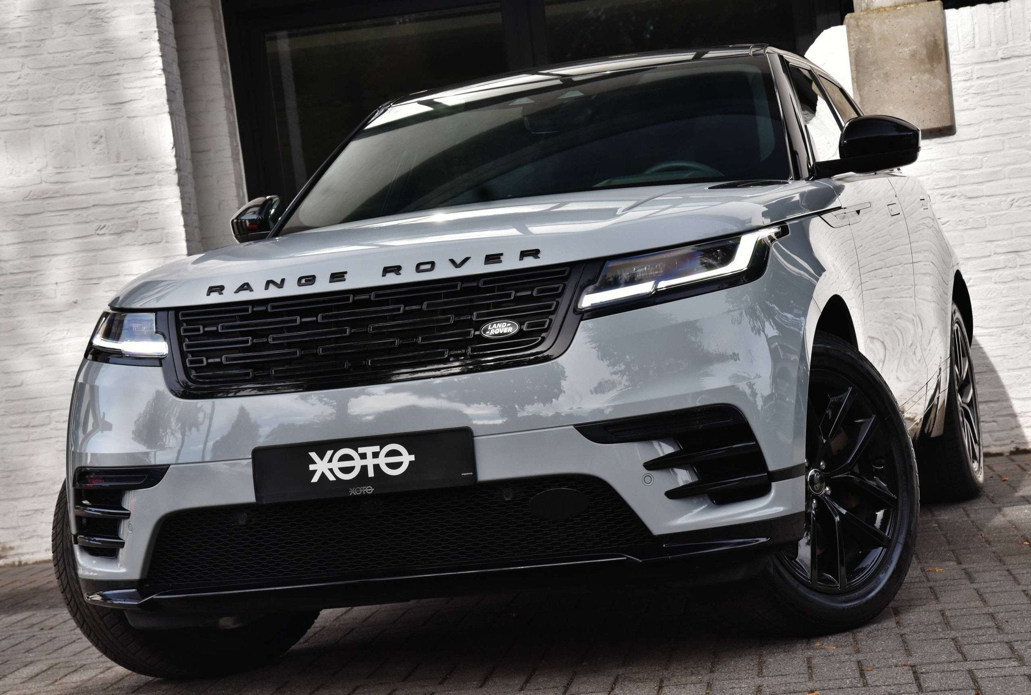 Land Rover Range Rover Velar P400e DYNAMIC SE PHEV BLACK DES, Automaat, Land Rover, SUV of Terreinwagen, Zilver of Grijs