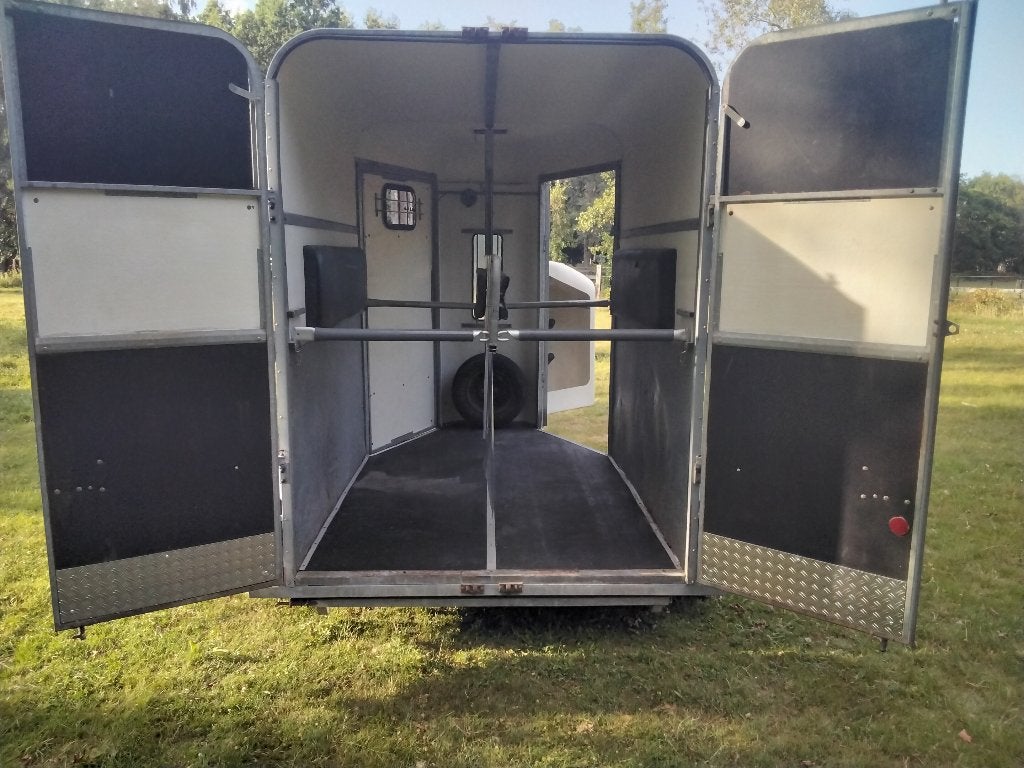Fautras provan, Animaux & Accessoires, Chevaux & Poneys | Semi-remorques & Remorques, Utilisé, Remorque 2 chevaux, Polyester, Enlèvement