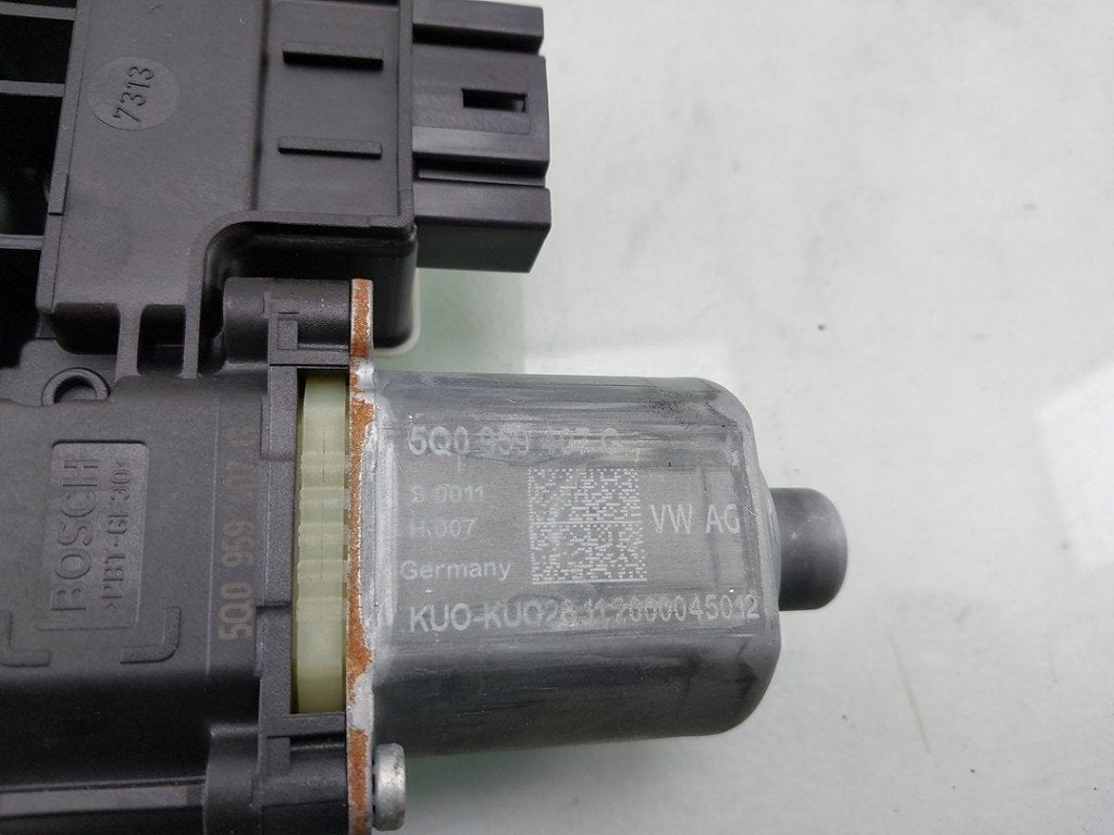 MOTEUR LEVE VITRE ELECTRIQUE Golf VIII (CD1) (|5Q0959407C|), Autos : Pièces & Accessoires, Utilisé, Volkswagen
