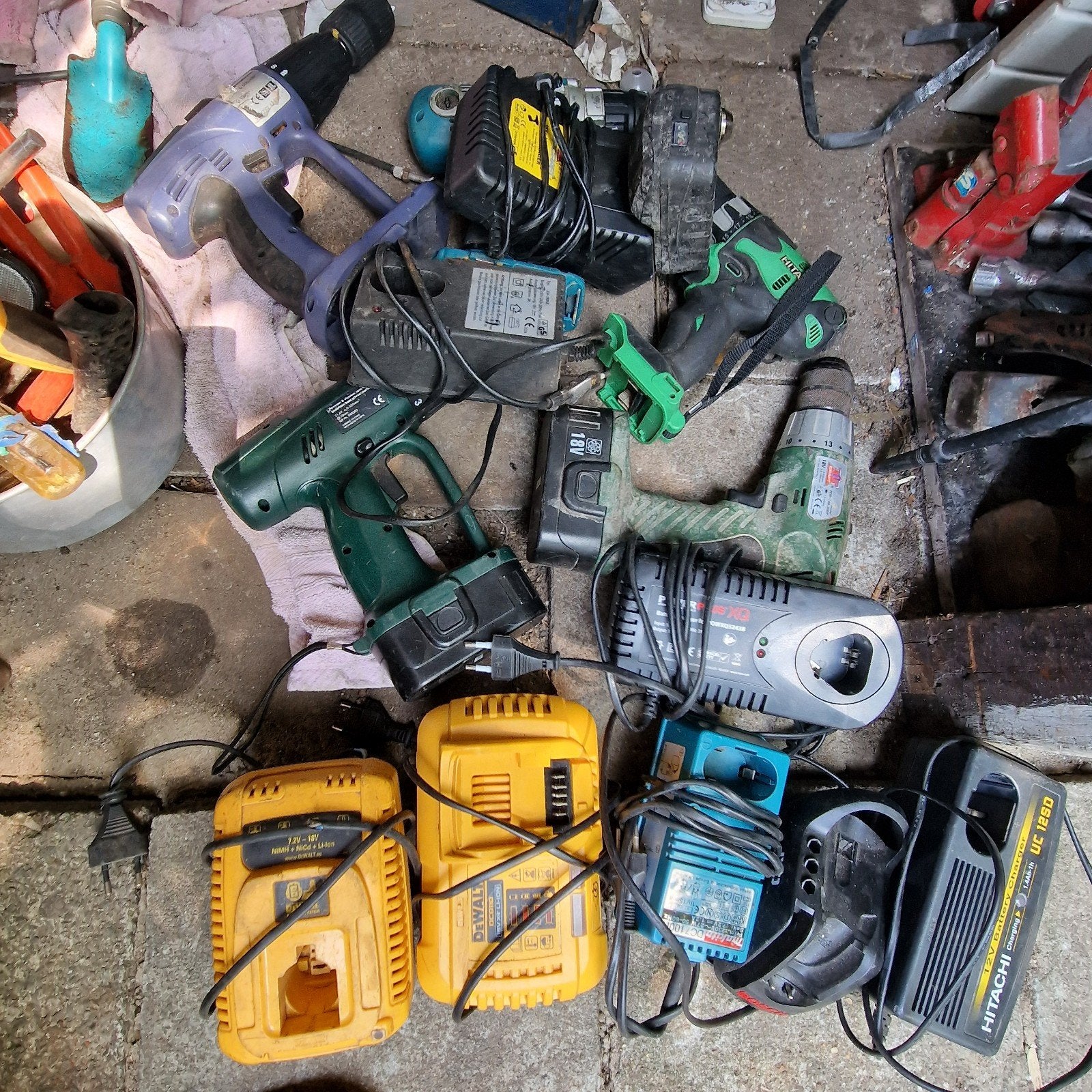 Boormaschines laders makita bosh metabo hitachi de walt, Enlèvement