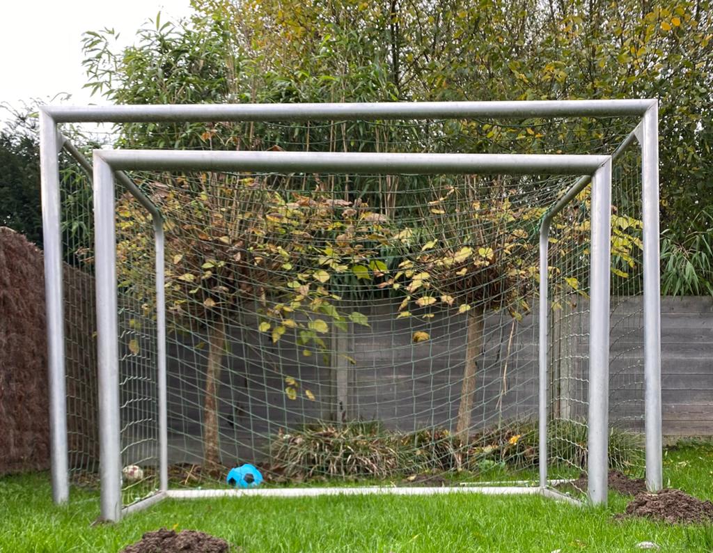 Buts de football professionnels en aluminium, Enlèvement, Utilisé