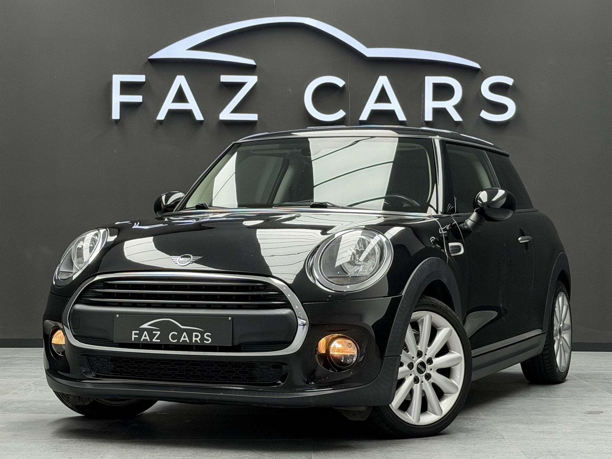 MINI One D 1.5 D *1ER PROP + JANTES + CLIM + REGU + GARANTIE, Autos, Achat, Euro 6, Entreprise, Noir