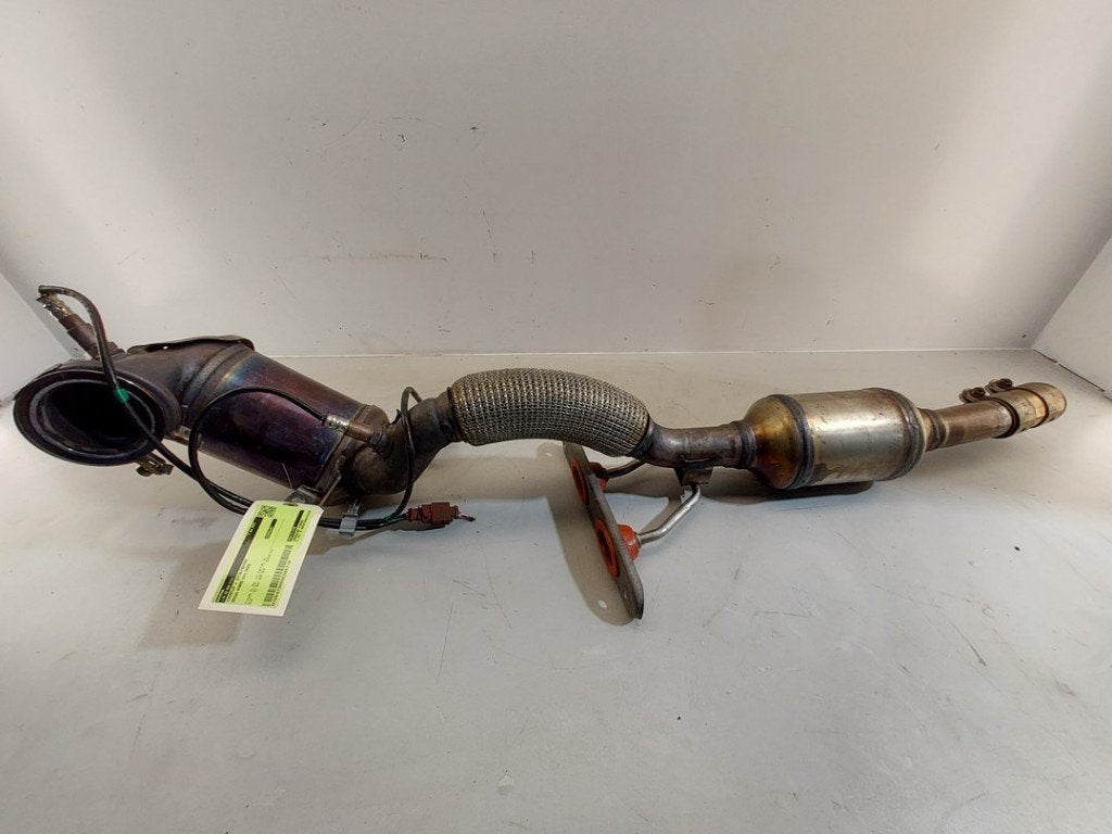 CONVERTISSEUR CATALYTIQUE MANIFOLD (|2Q0254503SX|2Q0131723G|, Utilisé, Info@skoda-auto.de, Skoda, Max-Planck-Straße  3-5
64331  Weiterstadt, DE