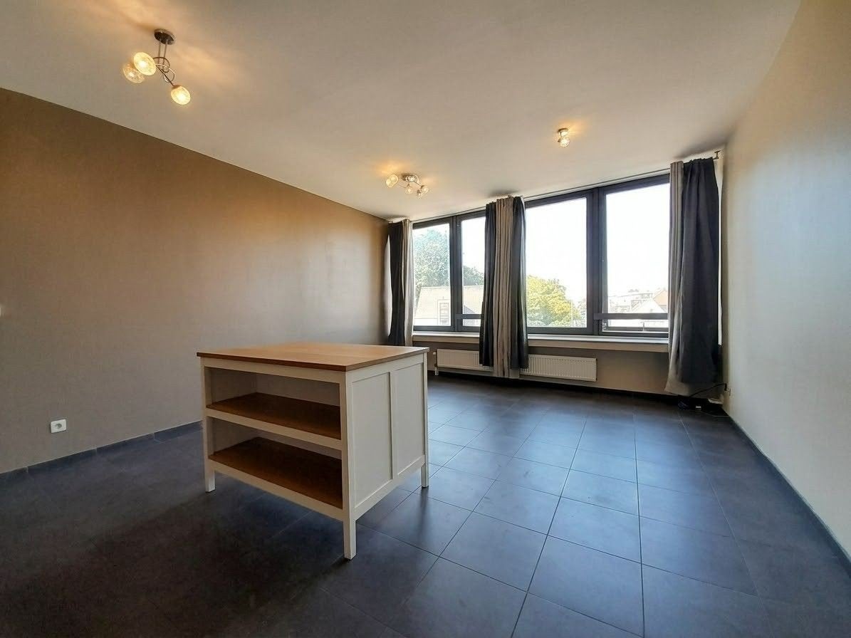 Gunstig gelegen en lichtrijk appartement te koop!, Province de Flandre-Orientale, 154 kWh/m²/an, Nederbrakel, Jusqu'à 200 m²