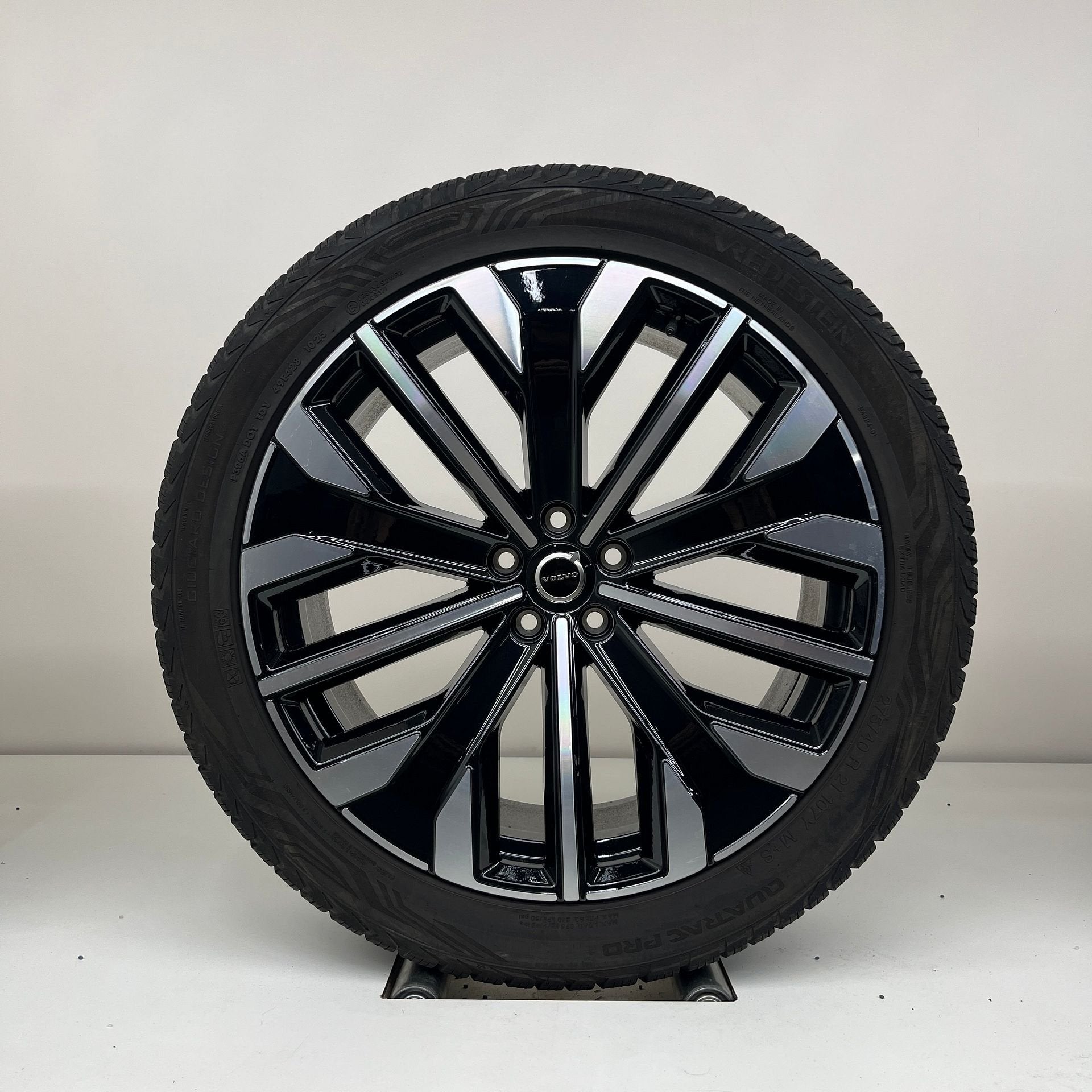 Volvo XC90 - 21 inch - all season, Auto-onderdelen, Banden en Velgen, Banden en Velgen, All Season, 21 inch, 275 mm, Personenwagen