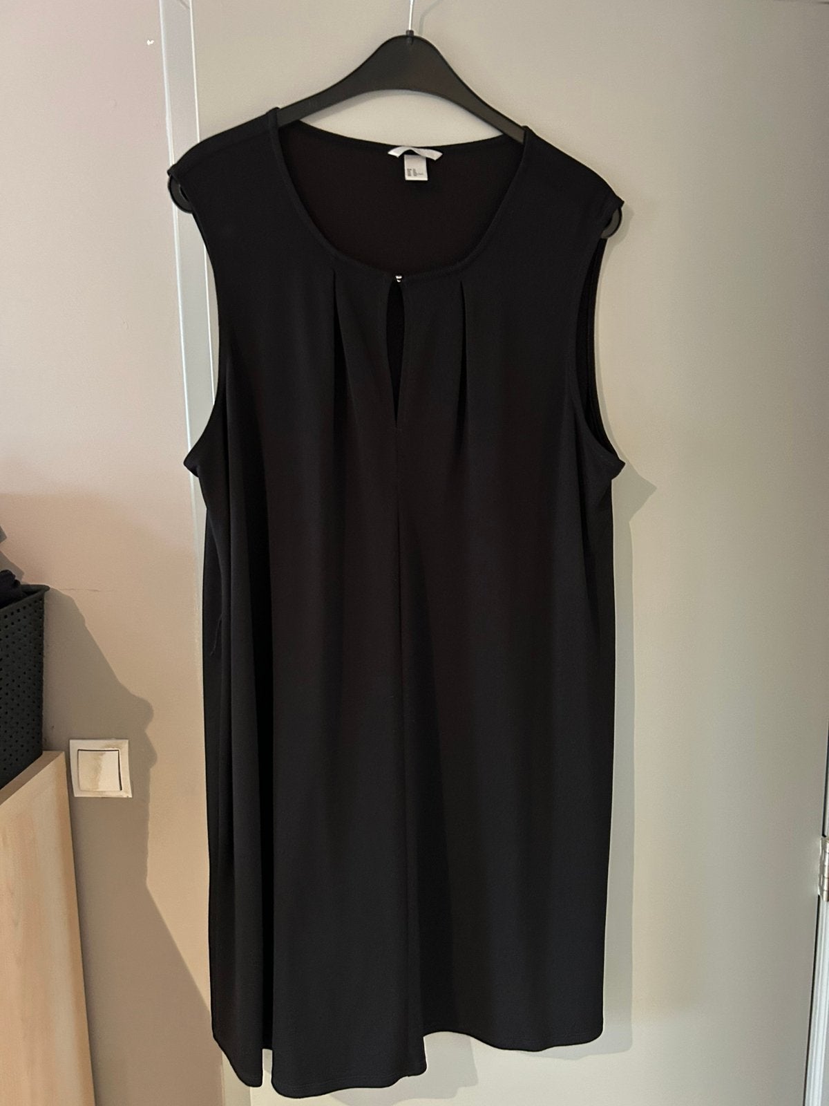 Zwart kleedje H&m maat xl, Kleding | Dames, Jurken, Ophalen, Zo goed als nieuw, Maat 46/48 (XL) of groter, Zwart