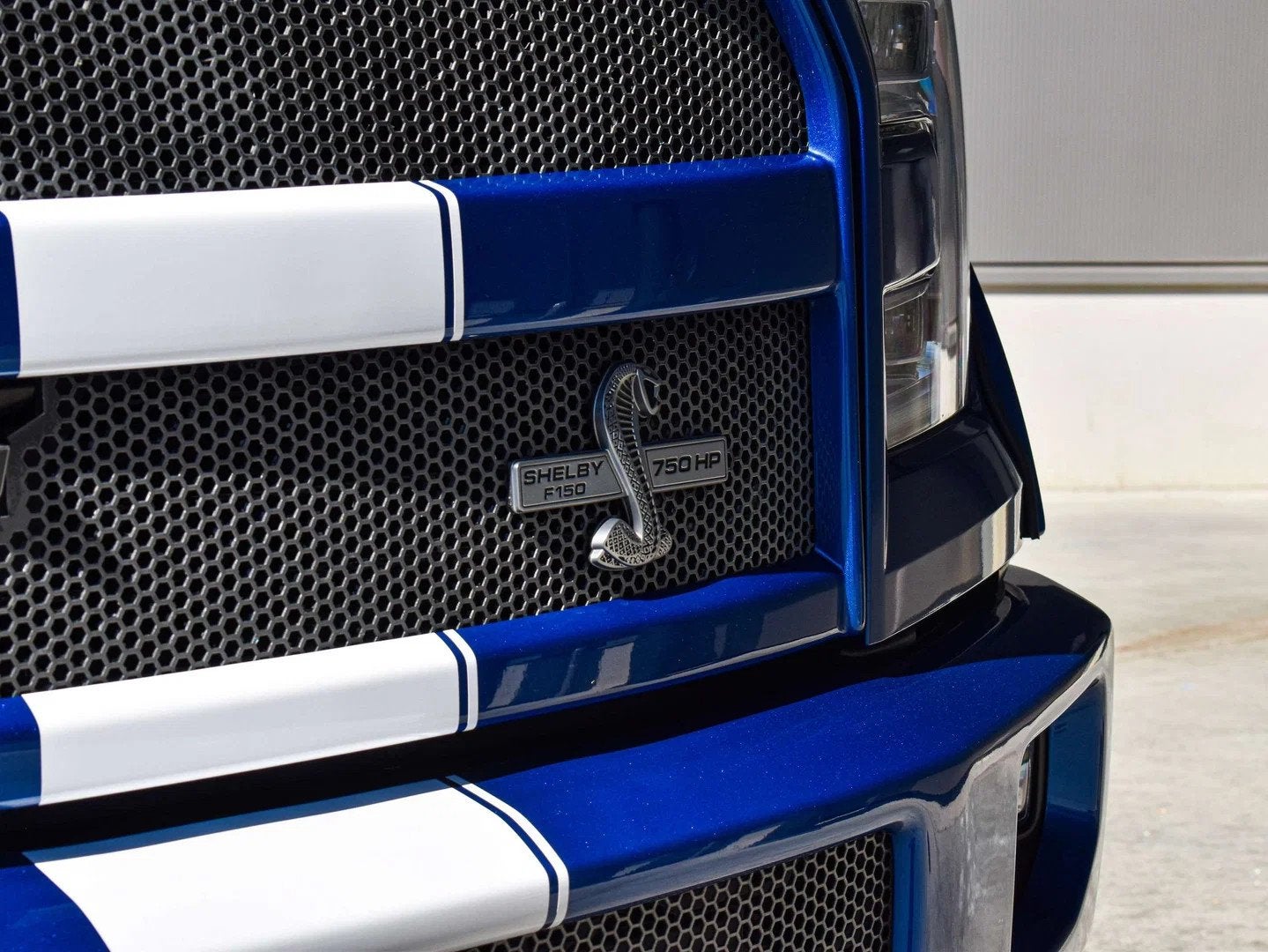 Shelby F-150 SHELBY 750 - Velocity Blue (automatique), Autos, Cuir, Achat, Entreprise, https://public.car-pass.be/vhr/1a433d6d-6747-4685-81d6-110e2b8f3876