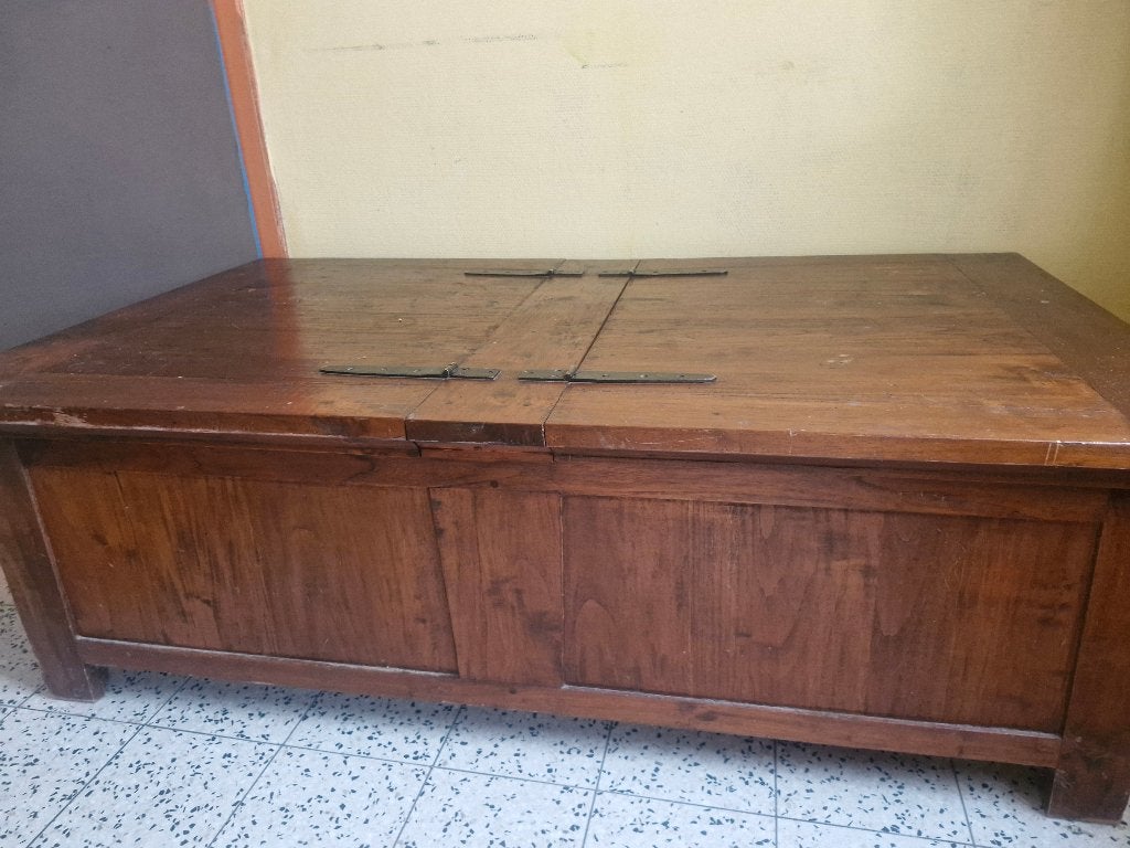 Antique table in massive wood, Ophalen