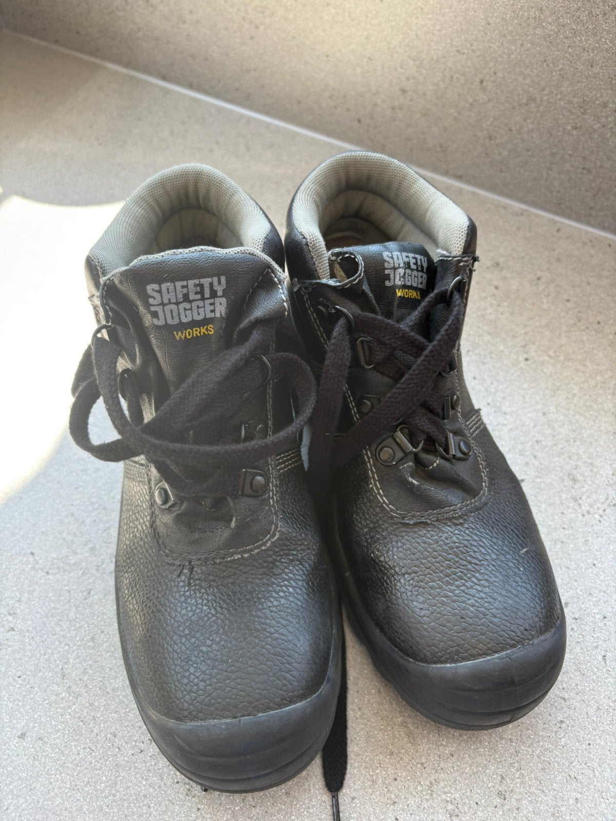 Safety jogger - schoen maat 38, Enlèvement, Utilisé
