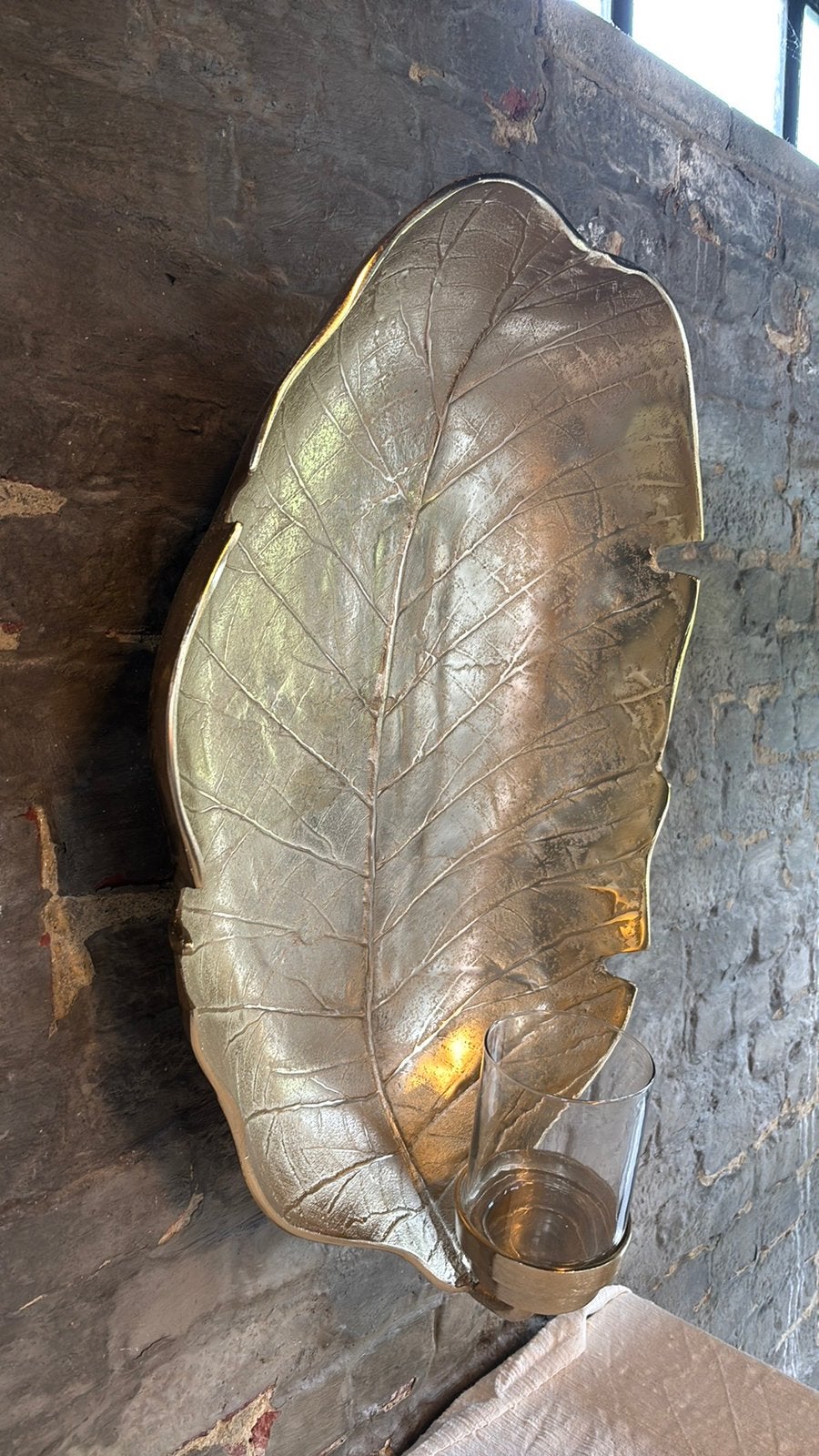 Gouden blad met kandelaar., Ophalen, Zo goed als nieuw, Metaal