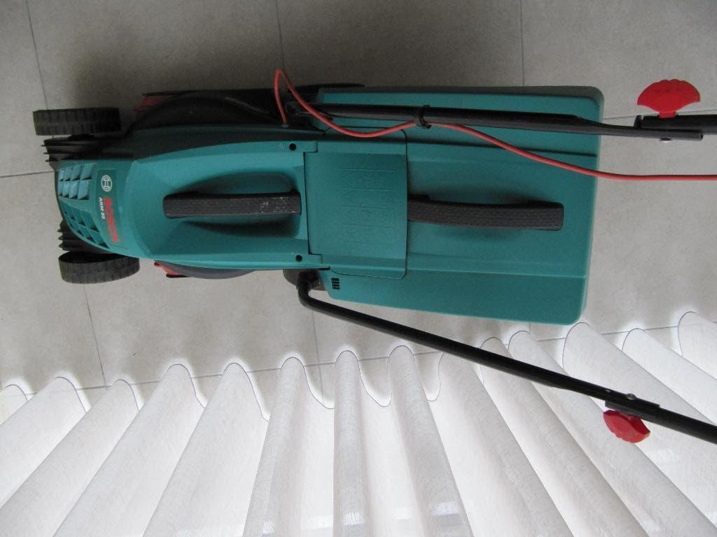 elektrische grasmaaier, Tuin en Terras, Grasmaaiers, Ophalen, Zo goed als nieuw, Elektrische grasmaaier, Opvangbak
