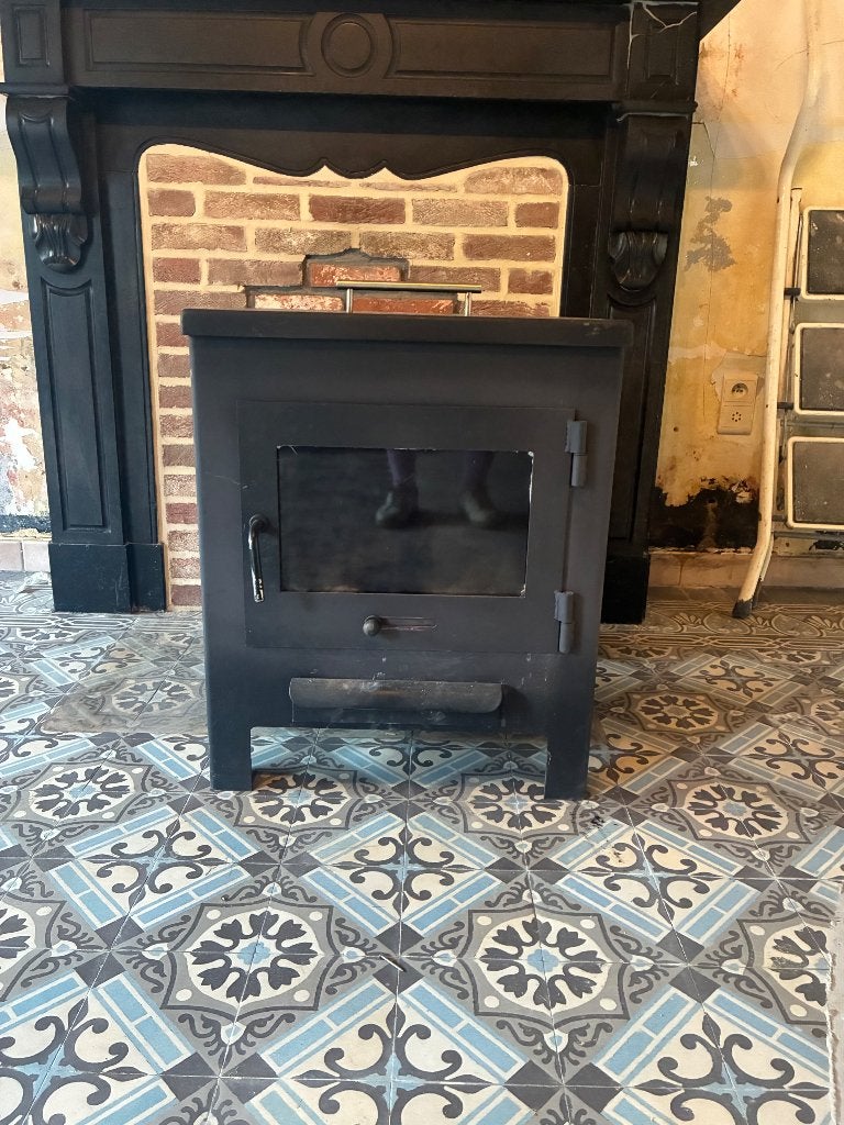 Feu au bois, Ophalen, Gebruikt, Houtkachel, Vrijstaand