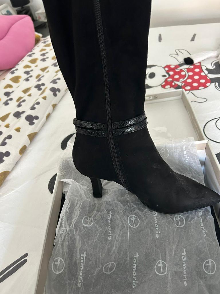 Nieuwe zwarte laarzen van Tamaris maat 37, Kleding | Dames, Schoenen, Ophalen, Zo goed als nieuw
