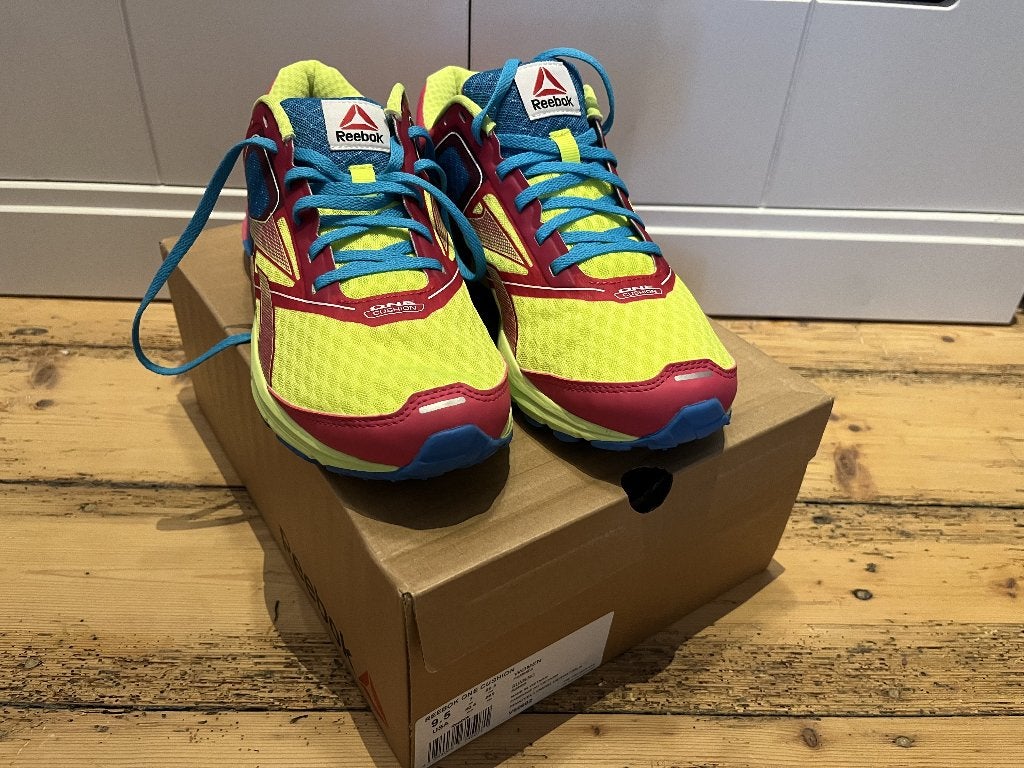 Nieuw Reebok One Cushion 40.5, Sport en Fitness, Hardloopschoenen, Verzenden, Nieuw, Reebok