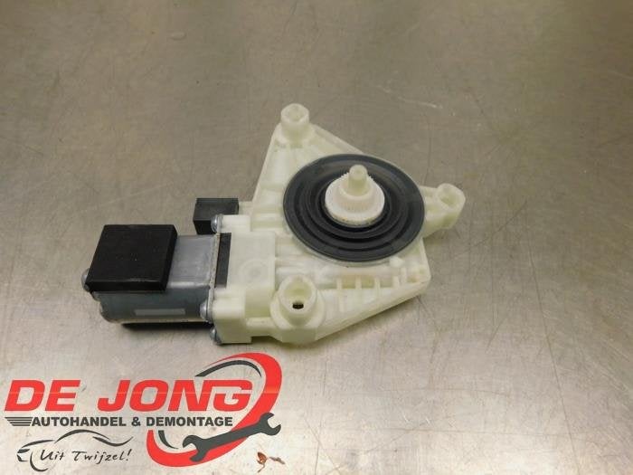 Moteur de vitre portière d'un Volkswagen Passat, Volkswagen, -, 3 mois de garantie, Utilisé
