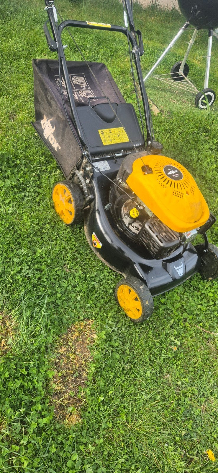 Tondeuse à essence Mowox
auto tractée, 46 cm de largeur, Jardin & Terrasse, Enlèvement ou Envoi