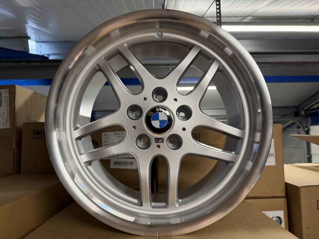 NIEUW 17inch BMW Style 37 Breedset Velgen M-Parallel E39 E38, Auto-onderdelen, -, -, Banden en Velgen, Nieuw