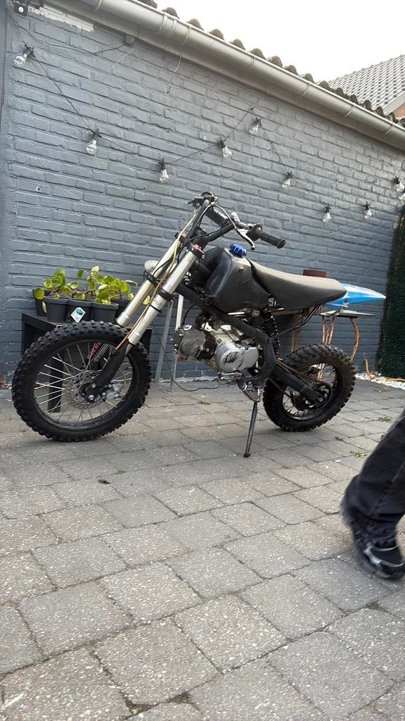 Cros tekoop hok, Fietsen en Brommers, 125 cc, Zo goed als nieuw, 4 versnellingen, Ophalen