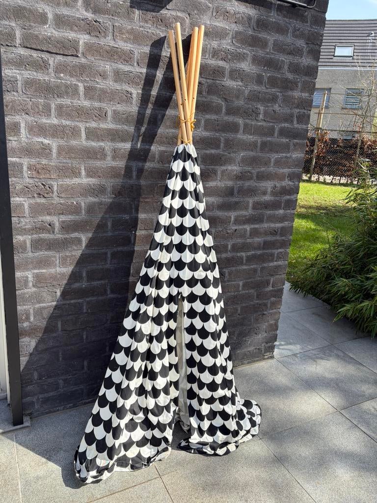 Nobodinoz speeltent tipi, Ophalen, Zo goed als nieuw
