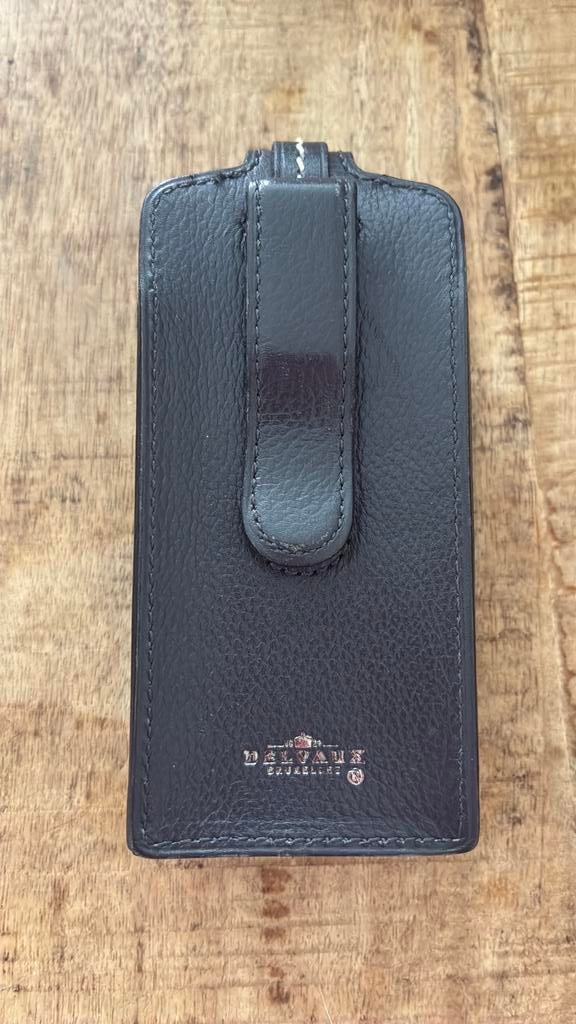 Étui pour téléphone portable Delvaux, Autres marques, Enlèvement ou Envoi, Comme neuf, Gris
