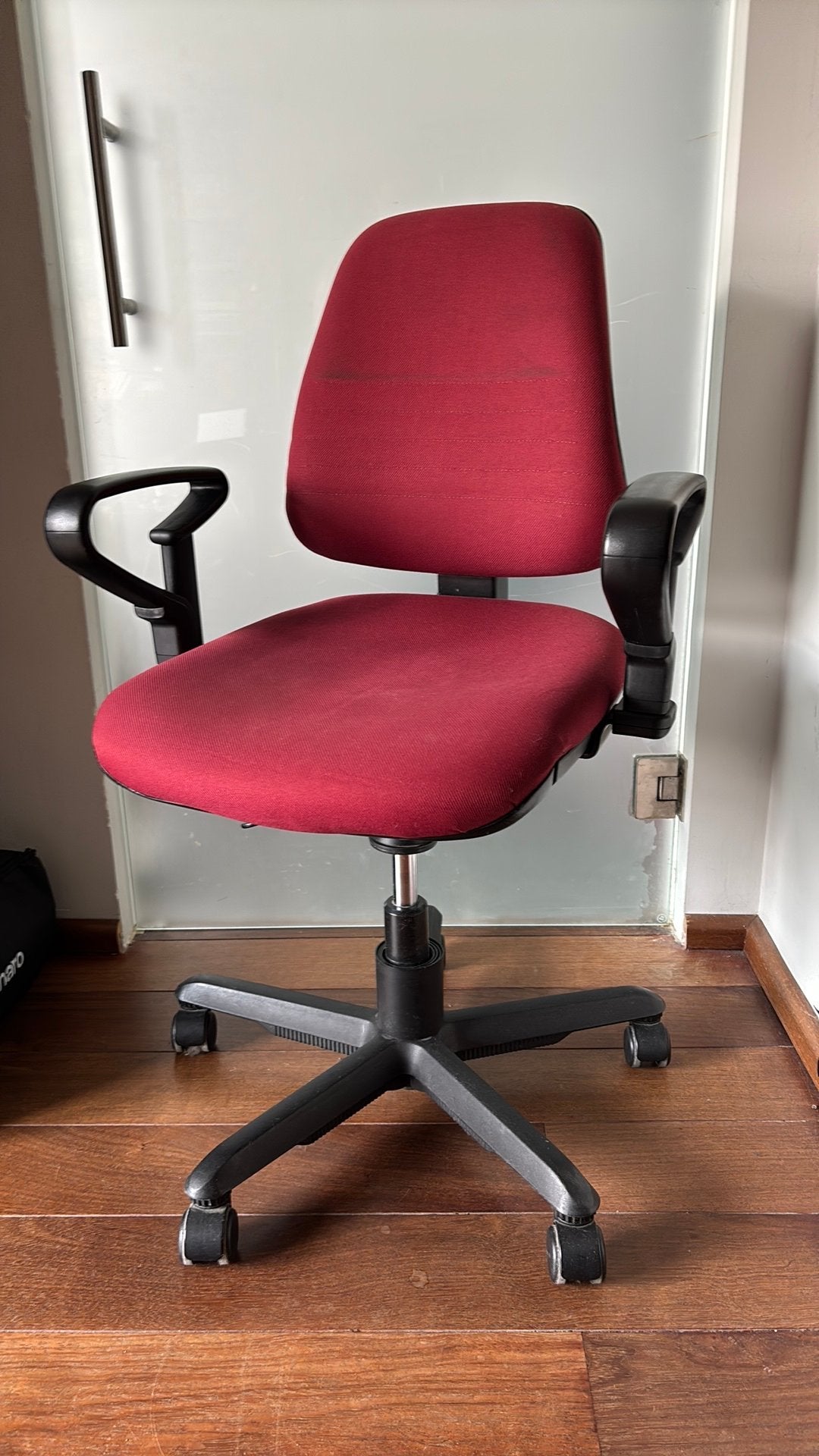 Bureaustoel rood, Huis en Inrichting, Ophalen, Gebruikt, Rood, Bureaustoel