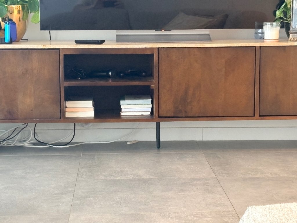 TV meubel met Travertin blad, Maison & Meubles, Armoires | Mobilier de télévision, Comme neuf, Moins de 100 cm, 200 cm ou plus