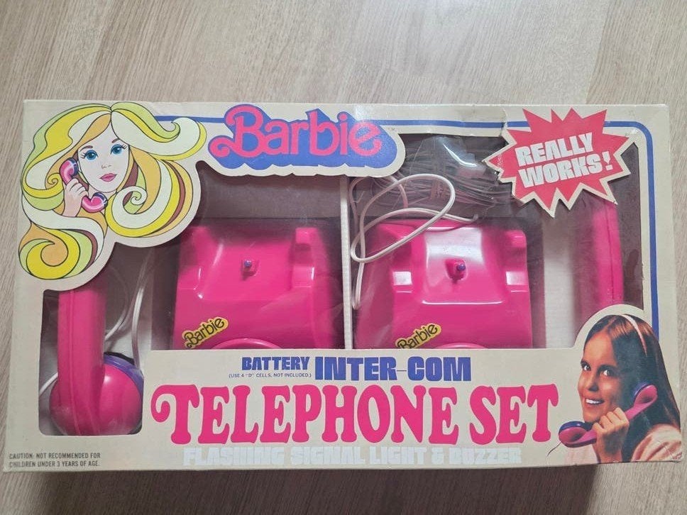 ☎️☎️️️Barbie telephone set mattel 1976 retro  zeer zeldzaam, Verzamelen, Ophalen, Audio en Video