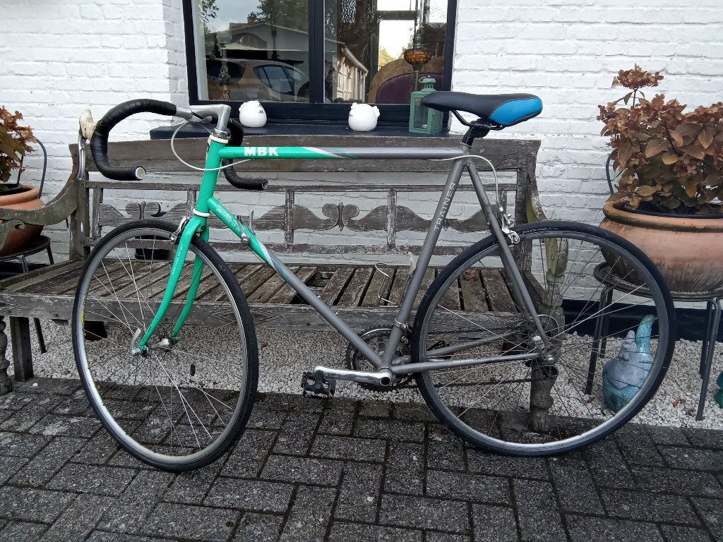 Koersfiets merk MBK (vintage/retro) nog in goede staat., Fietsen en Brommers, Gebruikt, Staal, Velgrem, Ophalen