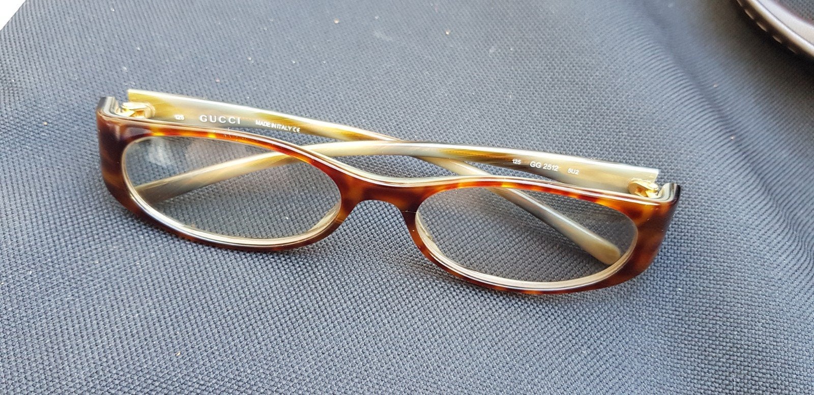 lunette  Gucci femme  neuve, Bijoux, Sacs & Beauté, Lunettes de Soleil & Lunettes | Femmes, Enlèvement ou Envoi