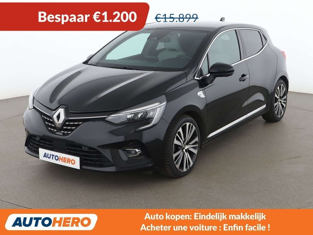 Renault Clio 1.6 Hybrid E-Tech Initiale Paris (bj 2022), Auto's, Gebruikt, Adaptive Cruise Control, Zwart, Leder