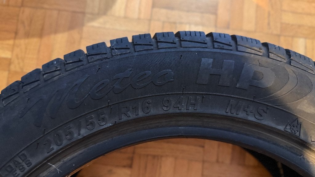 2 pneus d'hiver Marangoni Meteo HP 205/55 R16, Autos : Pièces & Accessoires, Neuf, Pneus hiver, 16 pouces, 205 mm