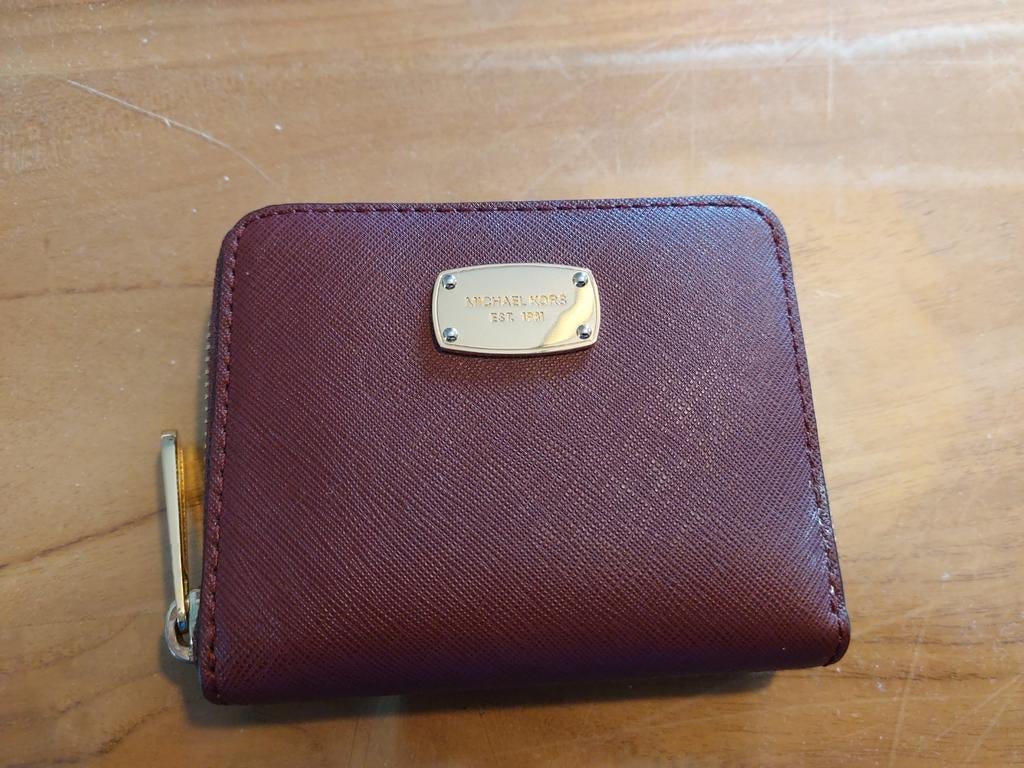 Micheal kors portemonee prijs bespreekbaar, Handtassen en Accessoires, Ophalen