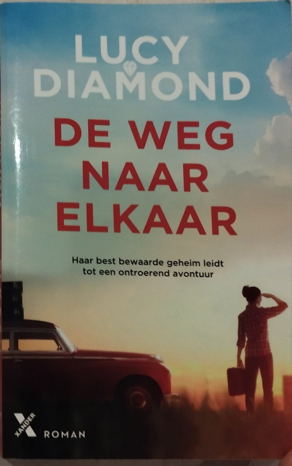 Lucy Diamond - De weg naar elkaar, Ophalen of Verzenden, Lucy Diamond