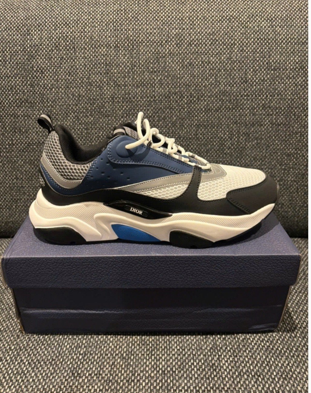 dior b22 maat 43 nieuw in doos, Kleding | Heren, Blauw, Ophalen of Verzenden, Zo goed als nieuw, Sneakers