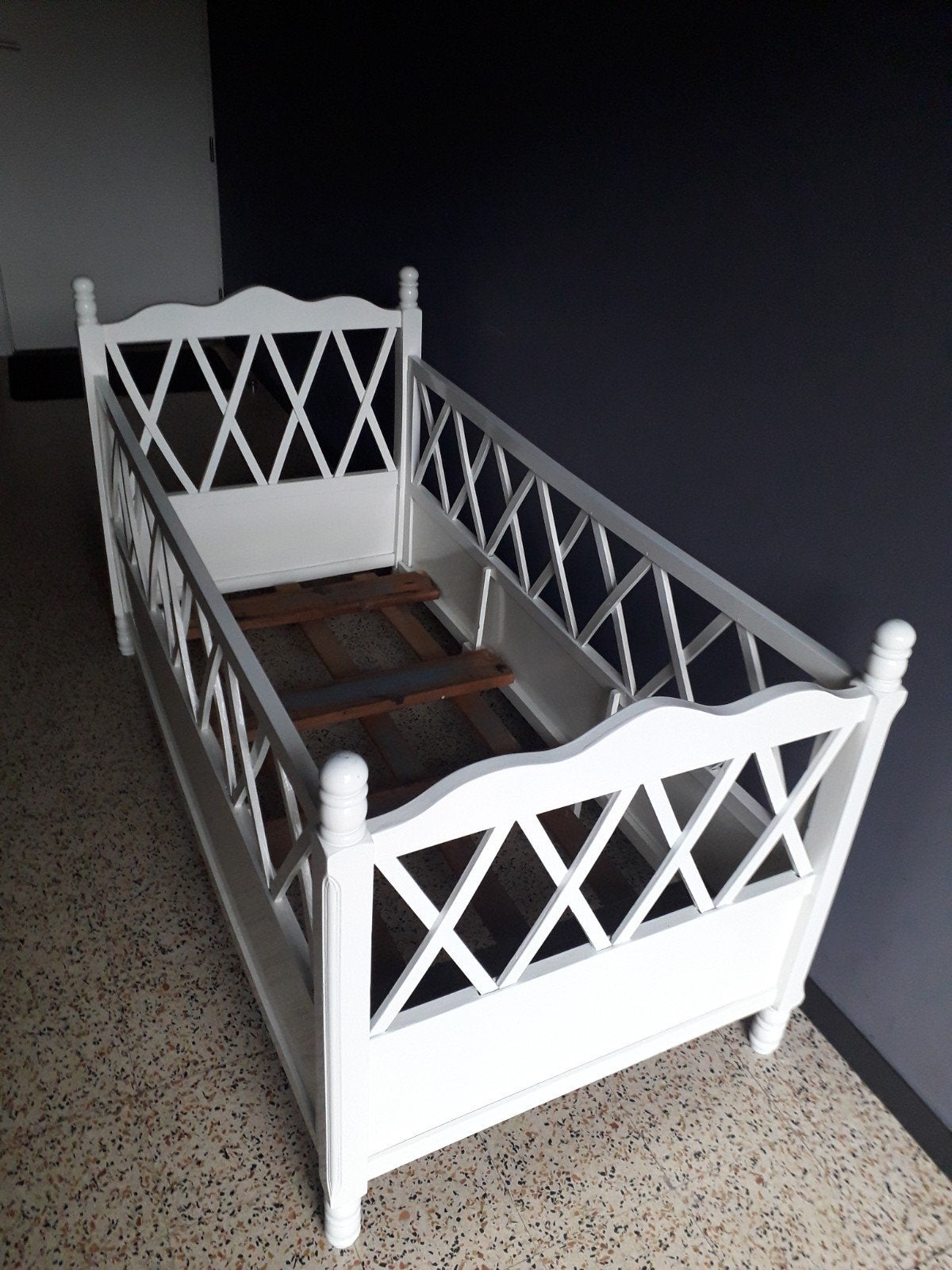 wit kinderbed, Ophalen, Wit