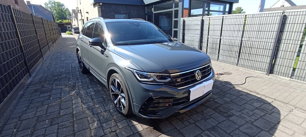 VW Tiguan Business Premium R-Line, Cuir, Achat, 1968 cm³, Noir