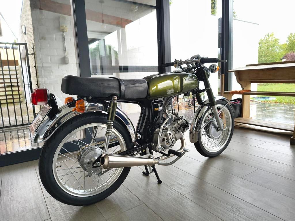 Honda SS50 rolling frame, moto ingeschreven, Fietsen en Brommers, Brommers | Honda, Overige modellen, Verzenden, Zo goed als nieuw
