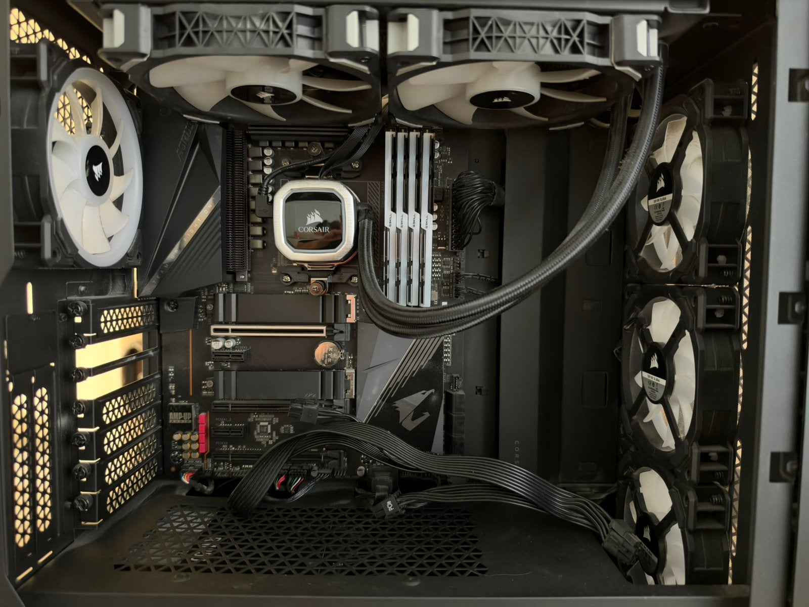 Game PC: R5 5600X | 32 GB RAM | NO GPU | NO SSD, 32 GB, Utilisé, SSD, Gaming