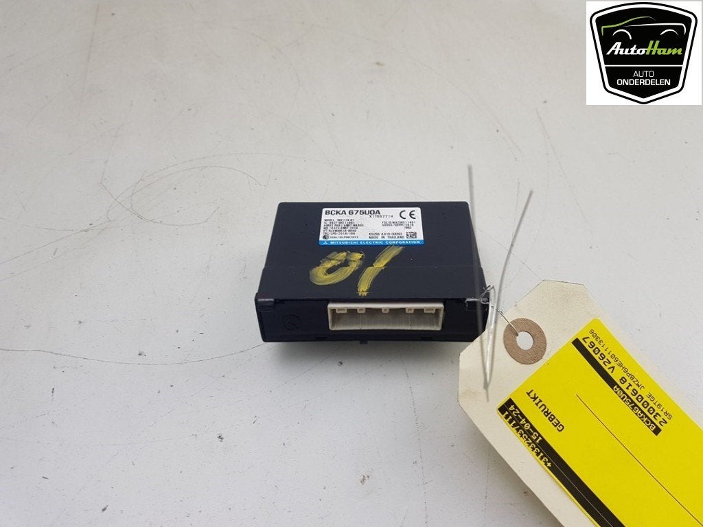 MODULE KEYLESS VEHICLE Mazda 3 Sport (BP) (|BCKA675U0A|), Gebruikt, Info@mitsubishi-motors.de, MITSUBISHI, Mazda