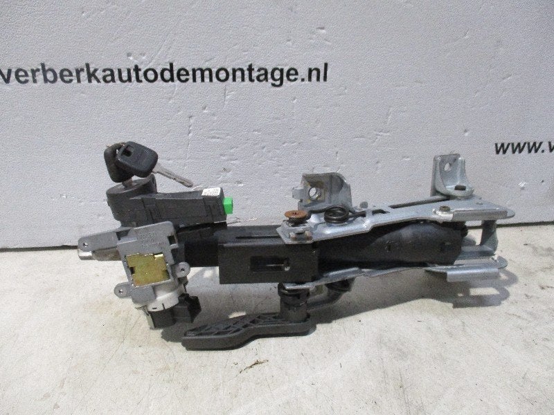 BOITIER DE COLONNE DE DIRECTION S80 (TR / TS) (94-91-778), Info@volvocars.com, Volvo Car Germany GmbH, Siegburger Straße 229
50679  Köln, DE