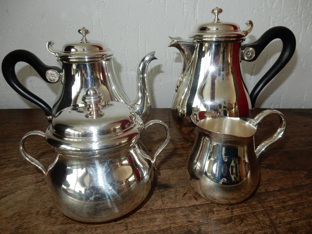 Koffie- & Theeservies Christofle, Ophalen