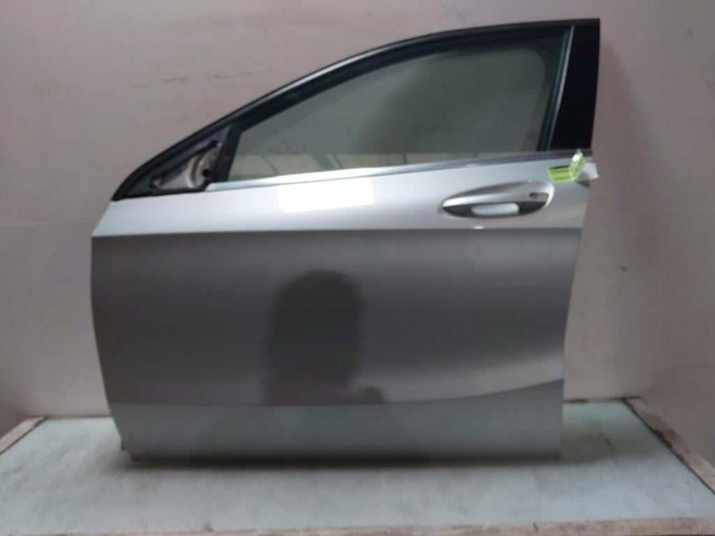PORTE AVANT GAUCHE Mercedes-Benz A (W176) (|A1767200105|), Utilisé, Gauche, Mercedes-Benz, Porte