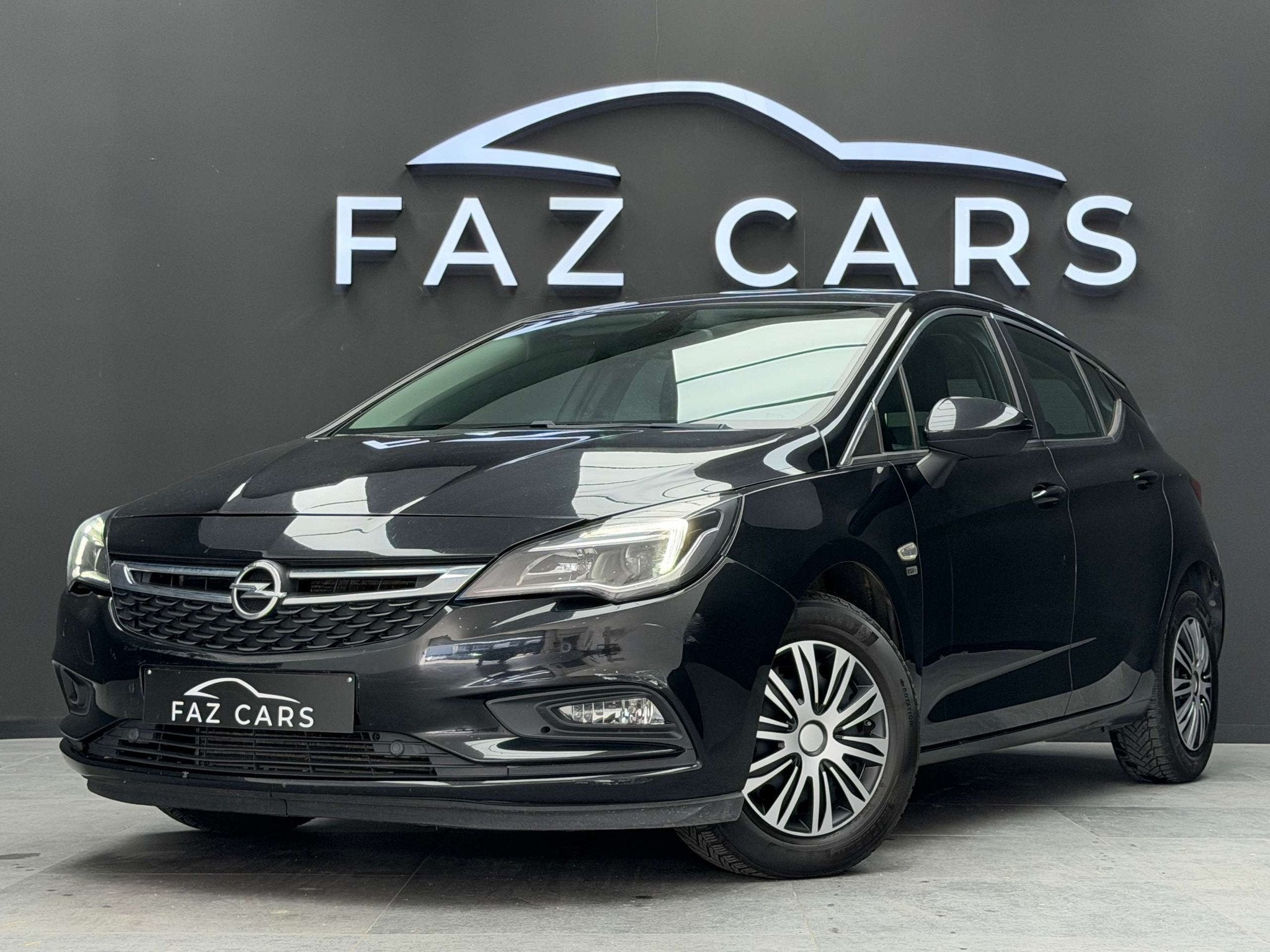 Opel Astra 1.0i * 1ER PROP + GPS + CLIM + GARANTIE *, Autos, Opel, 105 ch, Euro 6, Entreprise, Boîte manuelle